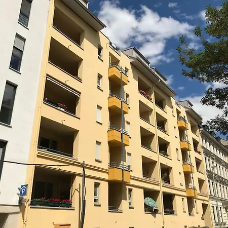 Sweet Dream - In Zentrum Sued